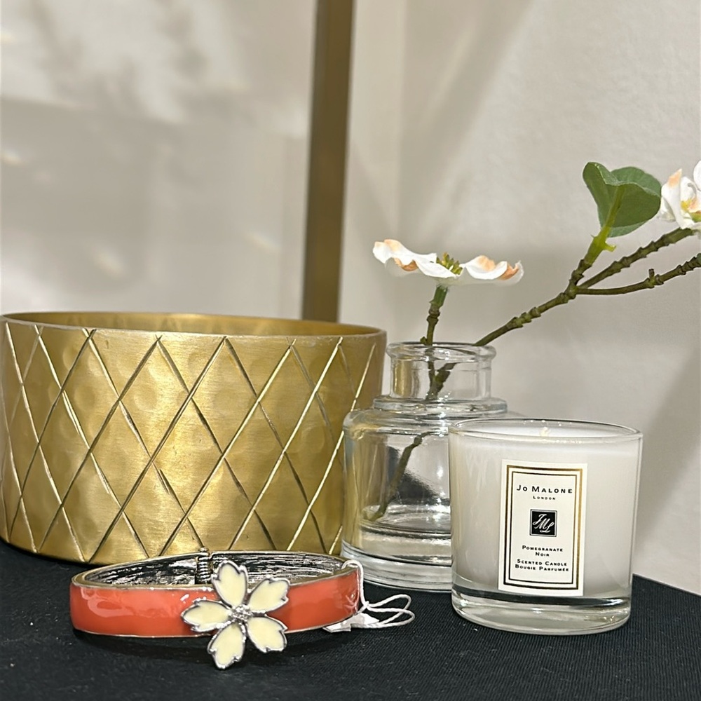 Jessica Simpson Flower Bangle